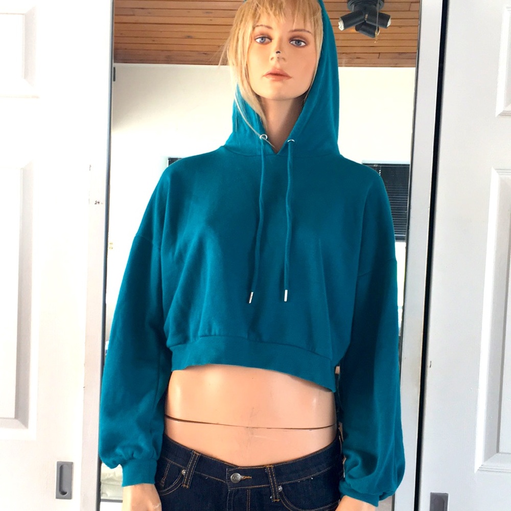 Adorable Cropped Turquoise Hoodie Sweatshirt